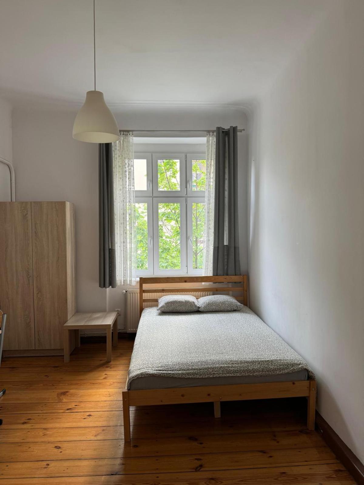 Lilia House Hostel Poznan Exterior photo